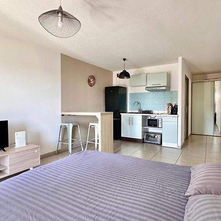 Studio Cosy Tout Equipe - Idealement Situe 圣丹尼斯 外观 照片